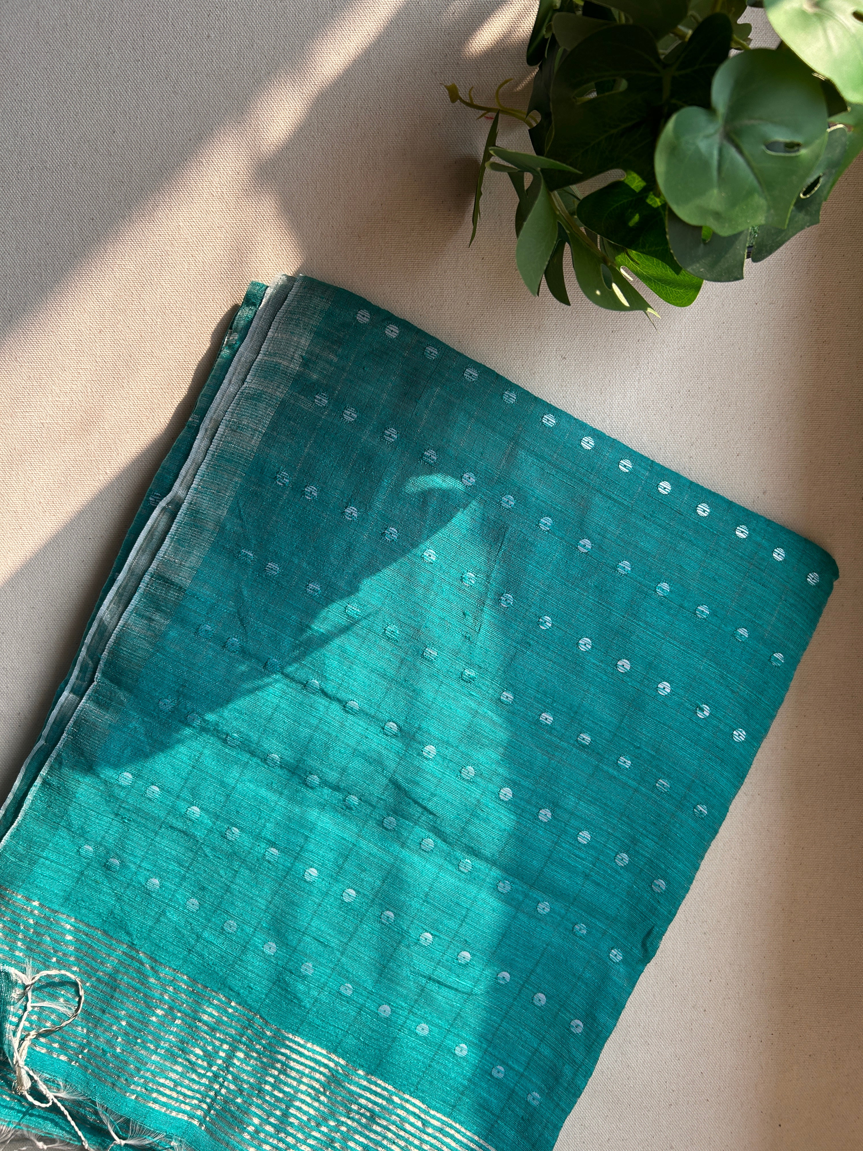 Handloom Sea Blue Matka Muslin Saree